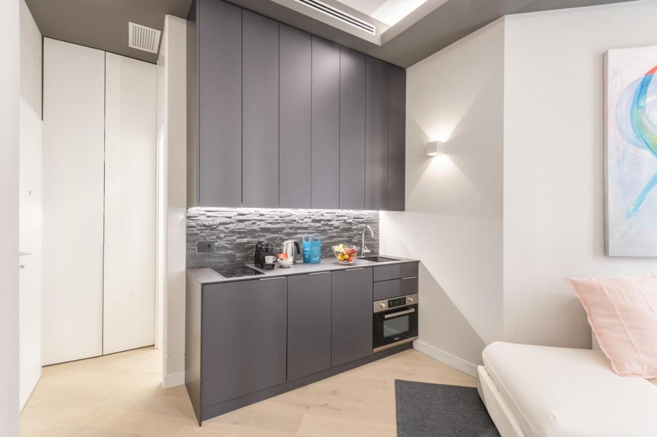 Sweett- Duomo Apartment Milan Exterior photo